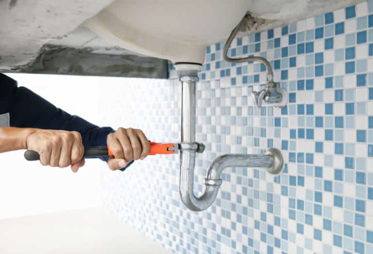 Know when do you need a plumbing service in Reading?